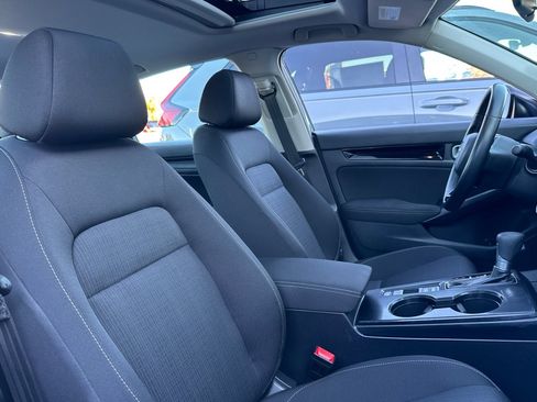 Used 2024 Honda Civic EX image 32