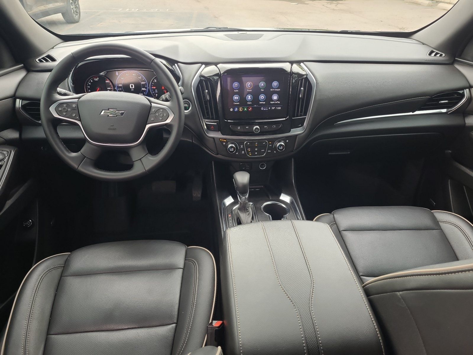 Used 2023 Chevrolet Traverse Premier w/ Redline Edition AWD/4WD image 13