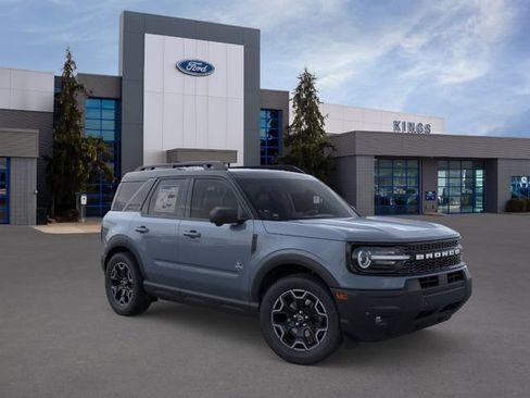 New 2025 Ford Bronco Sport Outer Banks w/ Outer Banks Tech Package+ AWD/4WD image 7