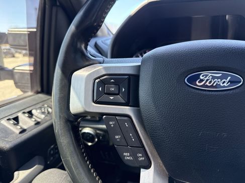 Used 2020 Ford F350 Platinum w/ FX4 Off-Road Package AWD/4WD image 30