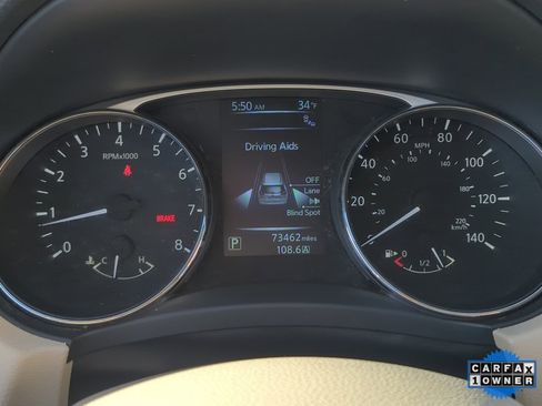 Used 2015 Nissan Rogue SV w/ SV Premium Package image 17