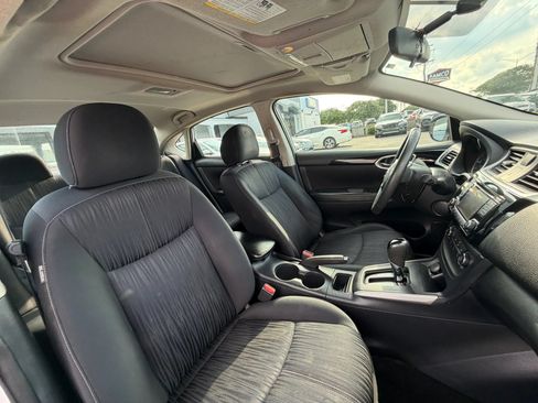 Used 2016 Nissan Sentra SV w/ Style Package FWD image 18