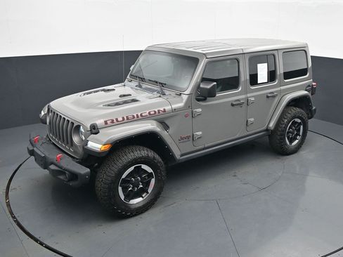 Used 2021 Jeep Wrangler Unlimited Rubicon w/ Dual Top Group AWD/4WD image 15