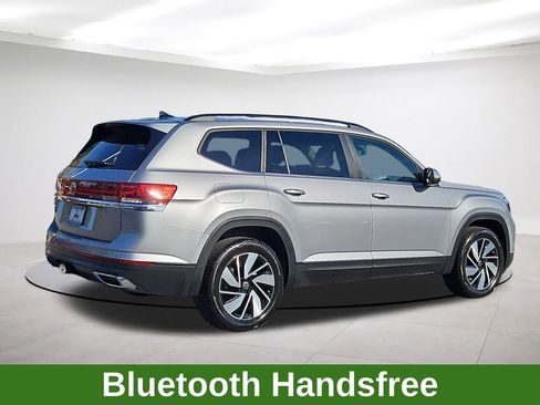 Used 2025 Volkswagen Atlas SE image 7