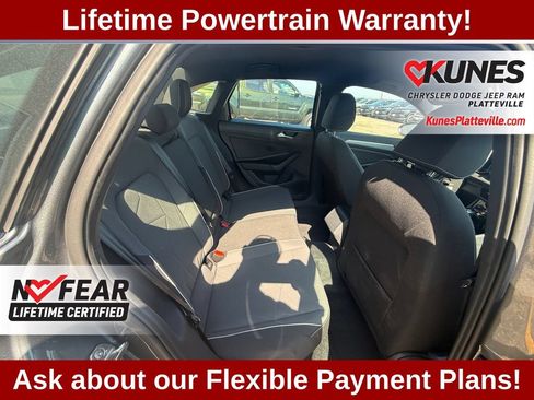 Used 2025 Volkswagen Jetta Sport FWD image 39