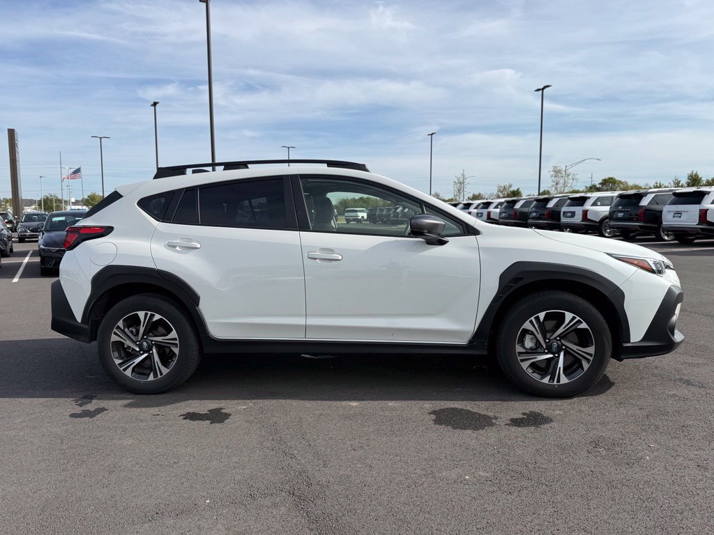 Used 2025 Subaru Crosstrek 2.5i Premium AWD/4WD image 4