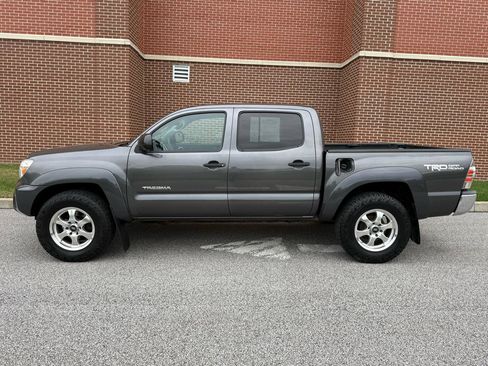 Used 2013 Toyota Tacoma 4x4 Double Cab w/ TRD Off-Road Pkg image 7