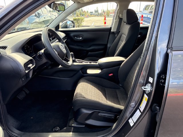 Used 2024 Honda HR-V LX image 15