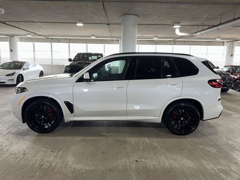 New 2026 BMW X5 sDrive40i w/ M Sport Package image 4