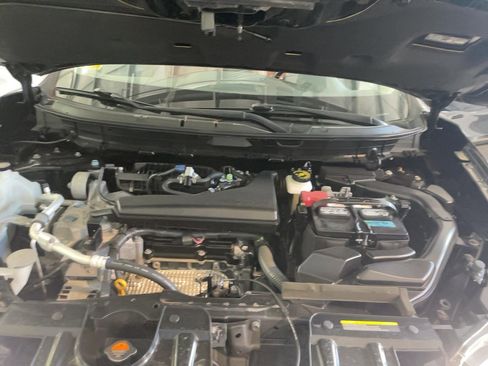 Used 2018 Nissan Rogue SL w/ Premium Package AWD/4WD image 24