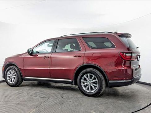 Used 2023 Dodge Durango SXT image 6