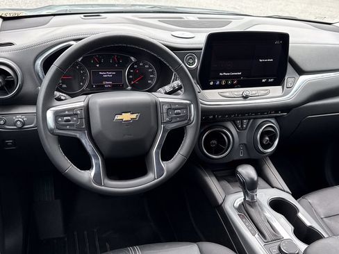 Used 2023 Chevrolet Blazer LT w/ Sound & Technology Package FWD image 22