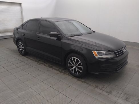 Used 2016 Volkswagen Jetta SE FWD image 11