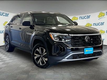 Used 2024 Volkswagen Atlas Cross Sport SE