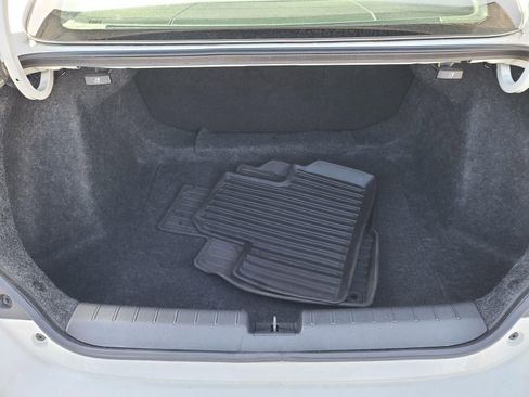 Used 2019 Honda Civic EX image 13