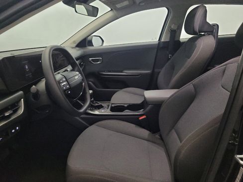 Used 2025 Kia K4 FWD image 17