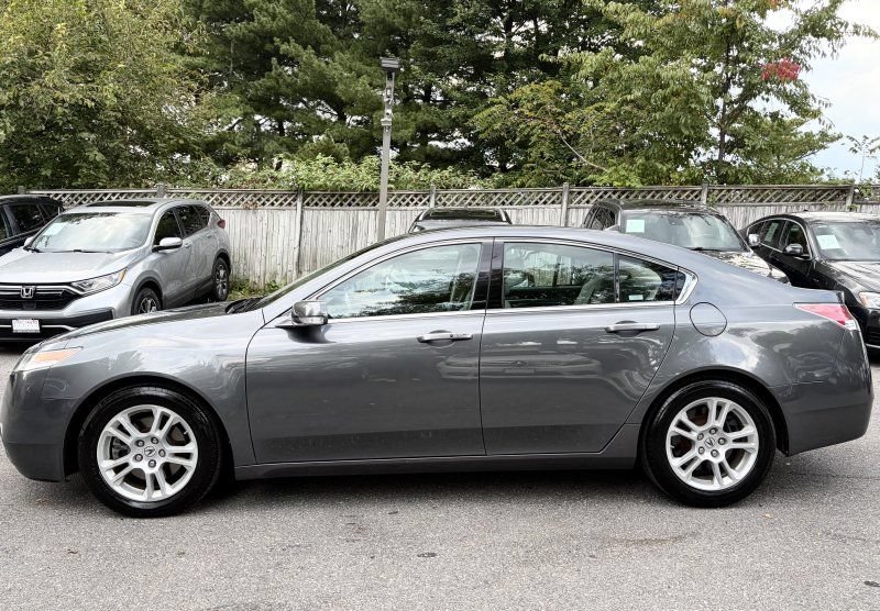 Used 2009 Acura TL w/ Technology Package FWD image 3