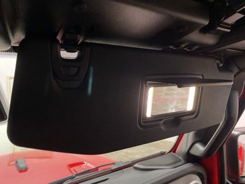 Used 2025 Jeep Wrangler Unlimited Sahara w/ Safety Group image 63