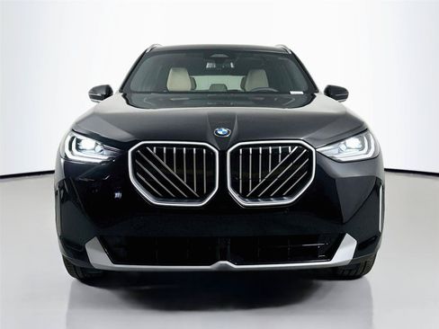 Certified 2026 BMW X3 xDrive30i w/ Convenience Package AWD/4WD image 2