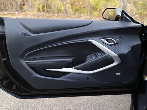 Used 2017 Chevrolet Camaro LT w/ RS Package image 25