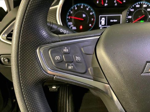 Used 2021 Chevrolet Malibu LT image 18