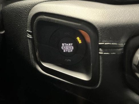 Used 2024 Jeep Wrangler High Altitude image 21