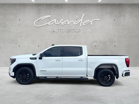 Used 2024 GMC Sierra 1500 Elevation w/ LPO, Elevation Black Package image 12