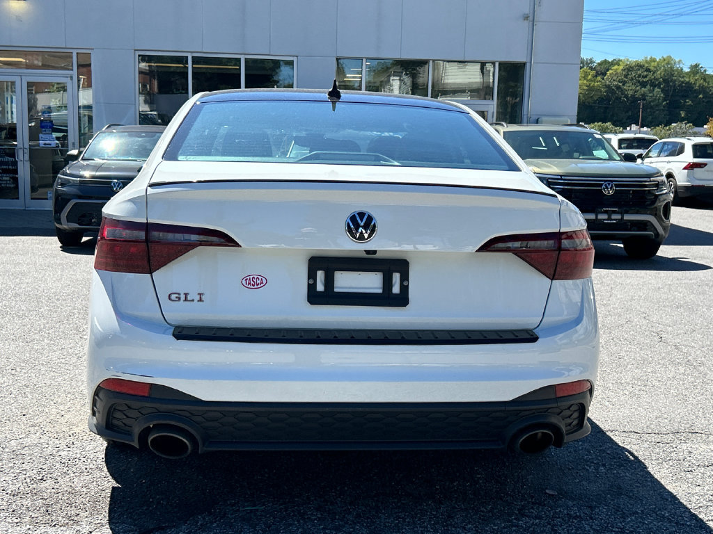 Used 2023 Volkswagen Jetta GLI Autobahn w/ GLI Black Package FWD image 3