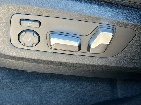 New 2026 BMW X5 sDrive40i image 24