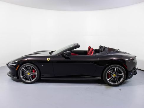 Certified 2024 Ferrari Roma Spider RWD image 9