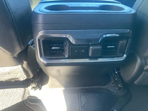 Used 2022 GMC Sierra 2500 Denali image 14