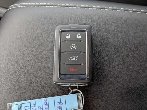 New 2026 Jeep Grand Cherokee Laredo X RWD image 32