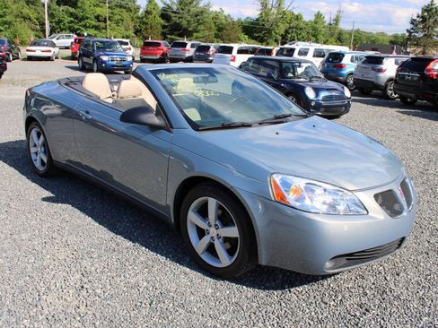 Used 2007 Pontiac G6 GT w/ Premium Package FWD image 4