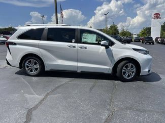 New 2026 Toyota Sienna Limited FWD video 2