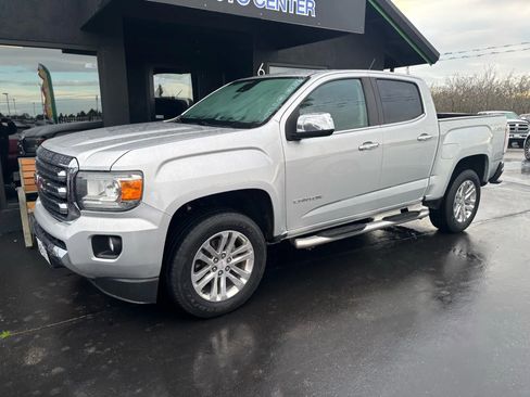 Used 2018 GMC Canyon SLT w/ Driver Alert Package image 4