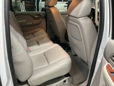 Used 2007 Chevrolet Avalanche LTZ w/ LTZ Preferred Equipment Group image 25