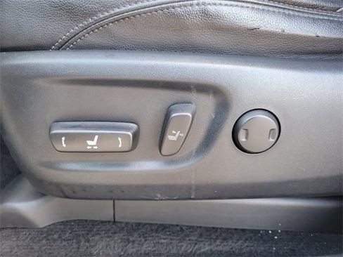 Used 2021 Toyota 4Runner Nightshade image 13