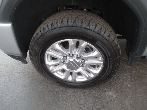 Certified 2022 GMC Sierra 2500 Denali w/ Denali Ultimate Package image 13