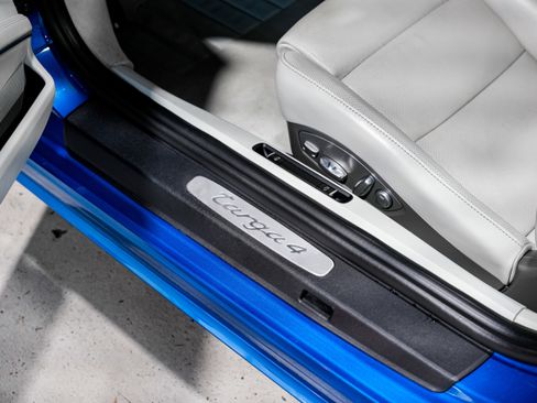 Used 2015 Porsche 911 Targa 4 image 22