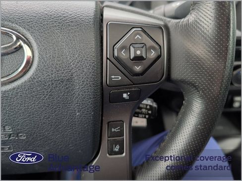 Used 2019 Toyota Tacoma TRD Off-Road w/ TRD Premium Off Road Package AWD/4WD image 11