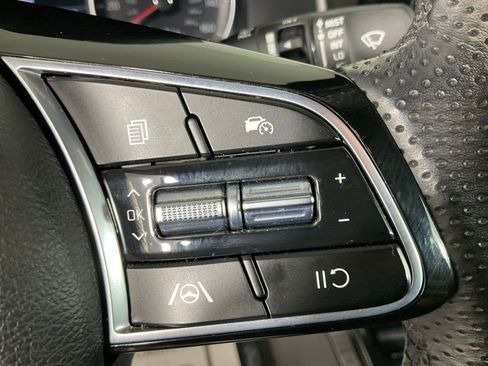 Used 2023 Kia Forte GT-Line image 18