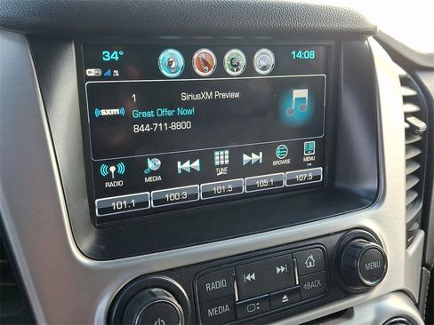 Certified 2018 GMC Yukon XL SLT image 17