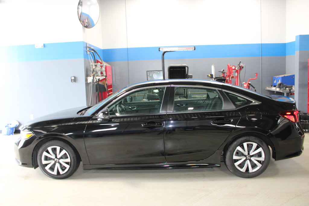 Used 2025 Honda Civic LX image 10