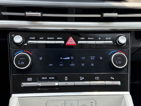 Certified 2024 Hyundai Santa Fe SEL FWD image 27