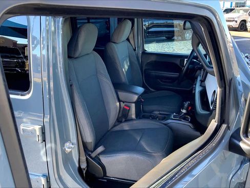 Used 2024 Jeep Wrangler Sport image 16