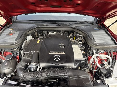 Used 2016 Mercedes-Benz GLC 300 4MATIC w/ Driver Assistance Package image 12