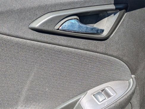 Used 2023 Chevrolet Malibu LT image 26