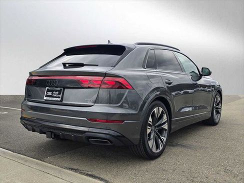 New 2026 Audi Q8 Prestige image 3