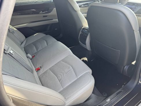 Used 2017 Cadillac CT6 Luxury AWD/4WD image 16