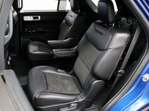 Used 2023 Ford Explorer ST w/ Equipment Group 401A image 11